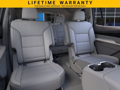 New 2026 Buick Enclave Avenir w/ Super Cruise Package FWD image 17