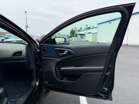 Used 2016 Chrysler 200 S w/ Navigation & Sound Group I FWD image 14