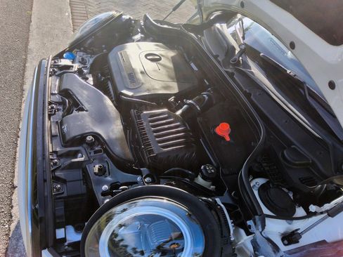 Used 2023 MINI Cooper 4-Door Hardtop FWD image 44