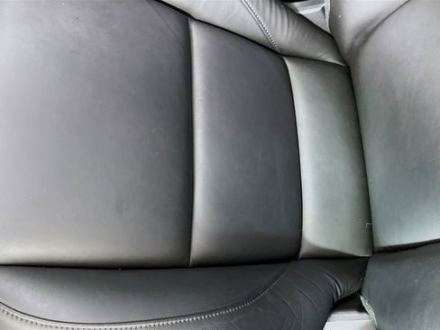 Used 2024 MAZDA MAZDA3 s image 19