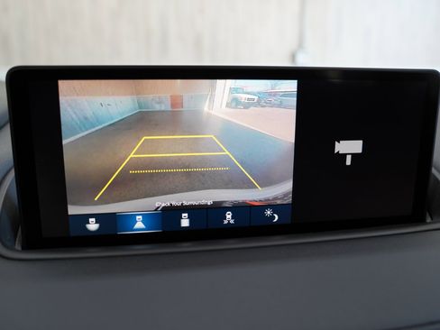 Used 2023 Acura MDX SH-AWD w/ Technology Package image 19