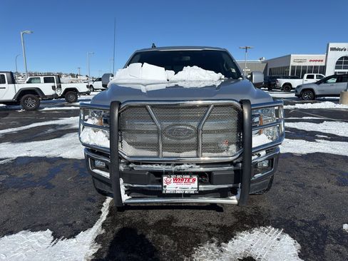 Used 2019 Ford F150 Lariat w/ Trailer Tow Package image 3