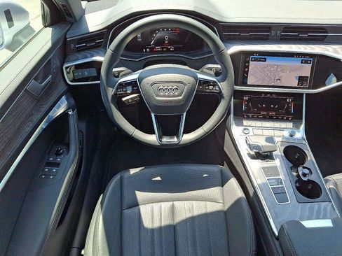 Used 2025 Audi A6 Premium Plus image 11