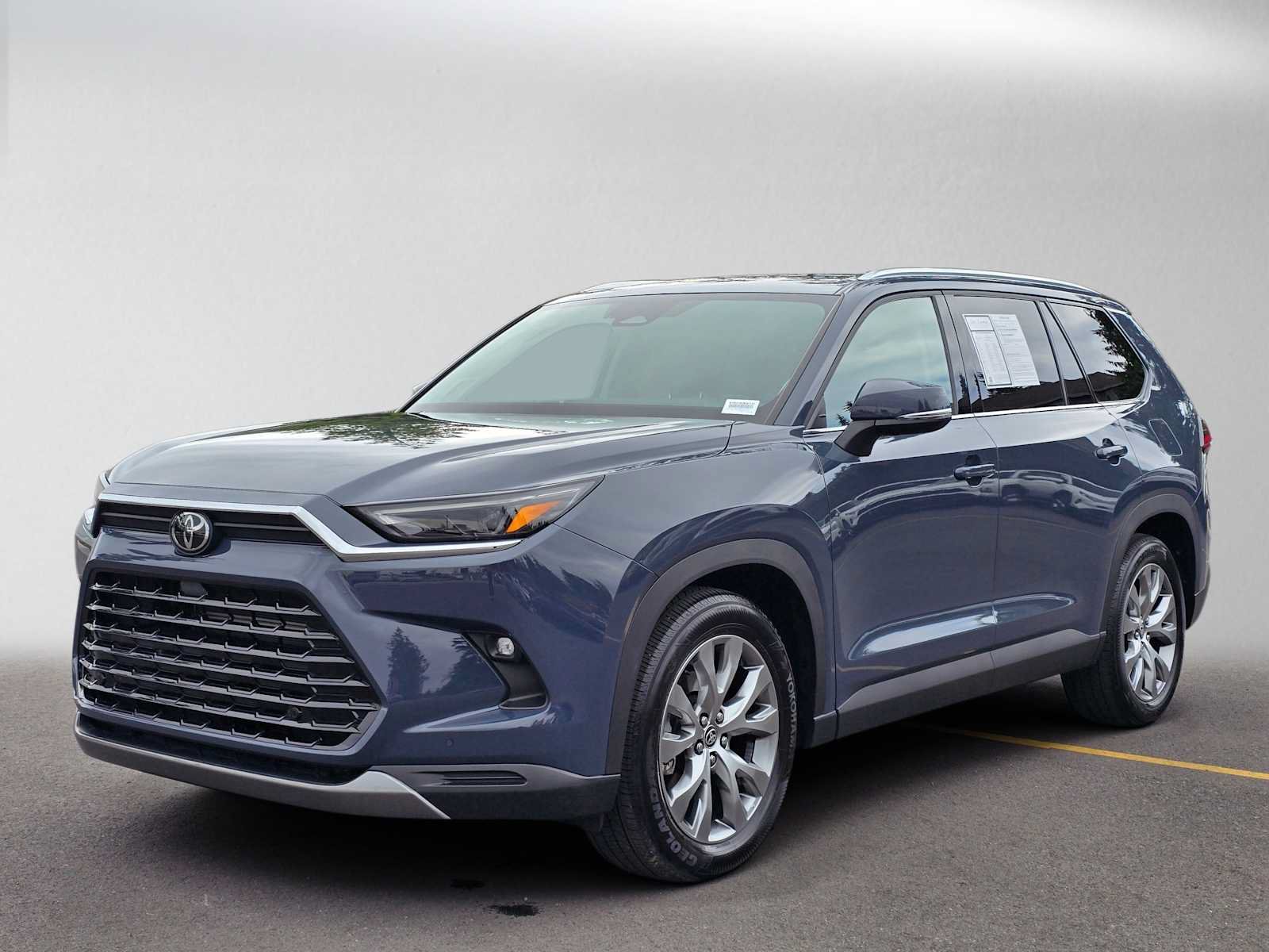 Used 2024 Toyota Grand Highlander AWD Hybrid image 7