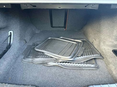 Used 2015 BMW 528i Sedan image 11