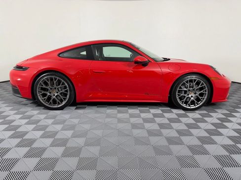 Certified 2026 Porsche 911 Carrera RWD image 11