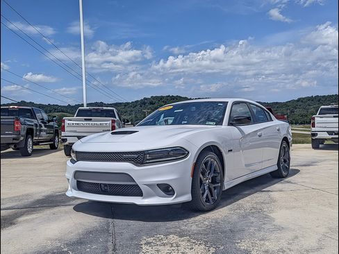 Used 2023 Dodge Charger R/T w/ Plus Group RWD image 1