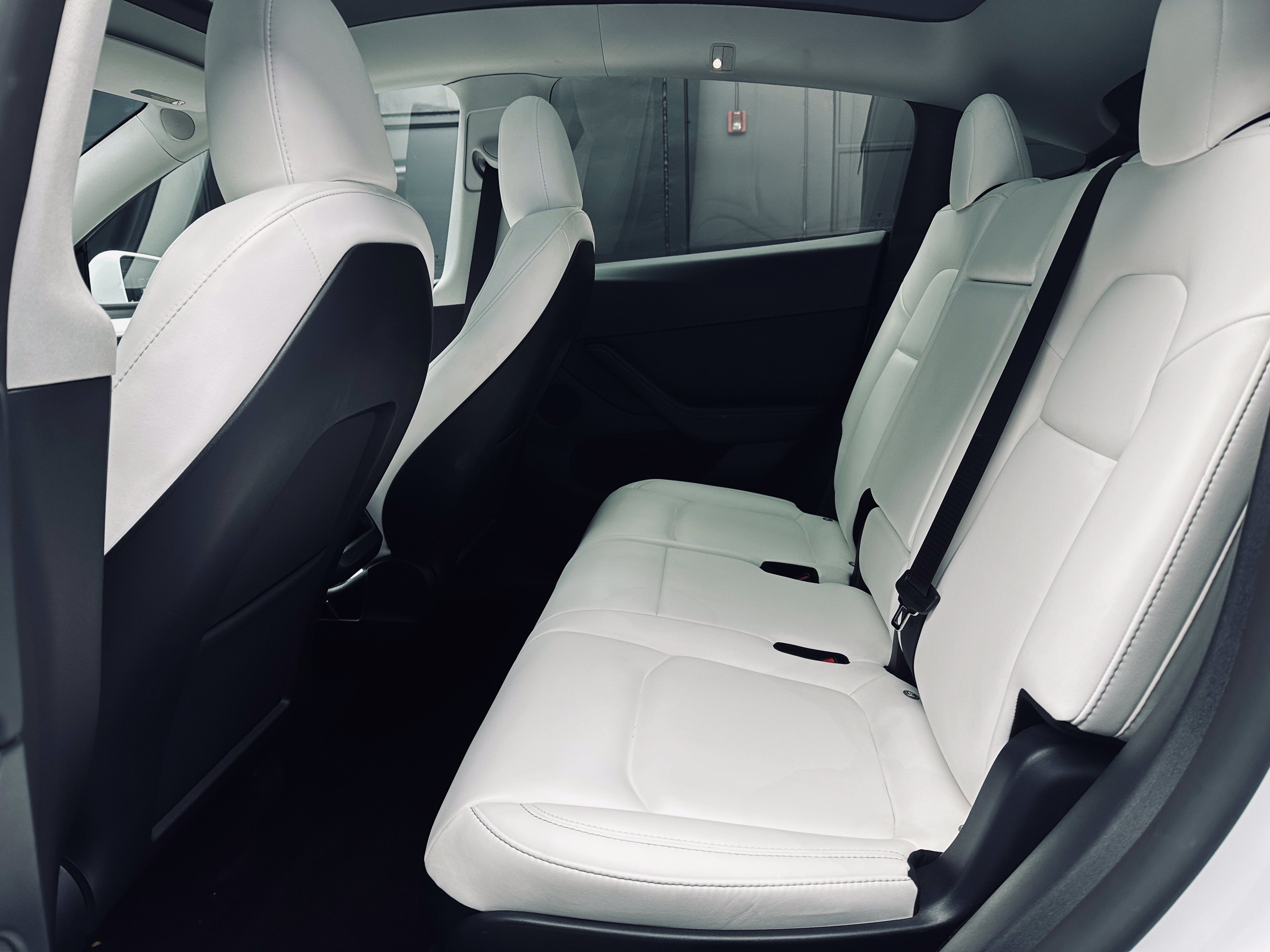 Used 2023 Tesla Model Y Long Range AWD/4WD image 19