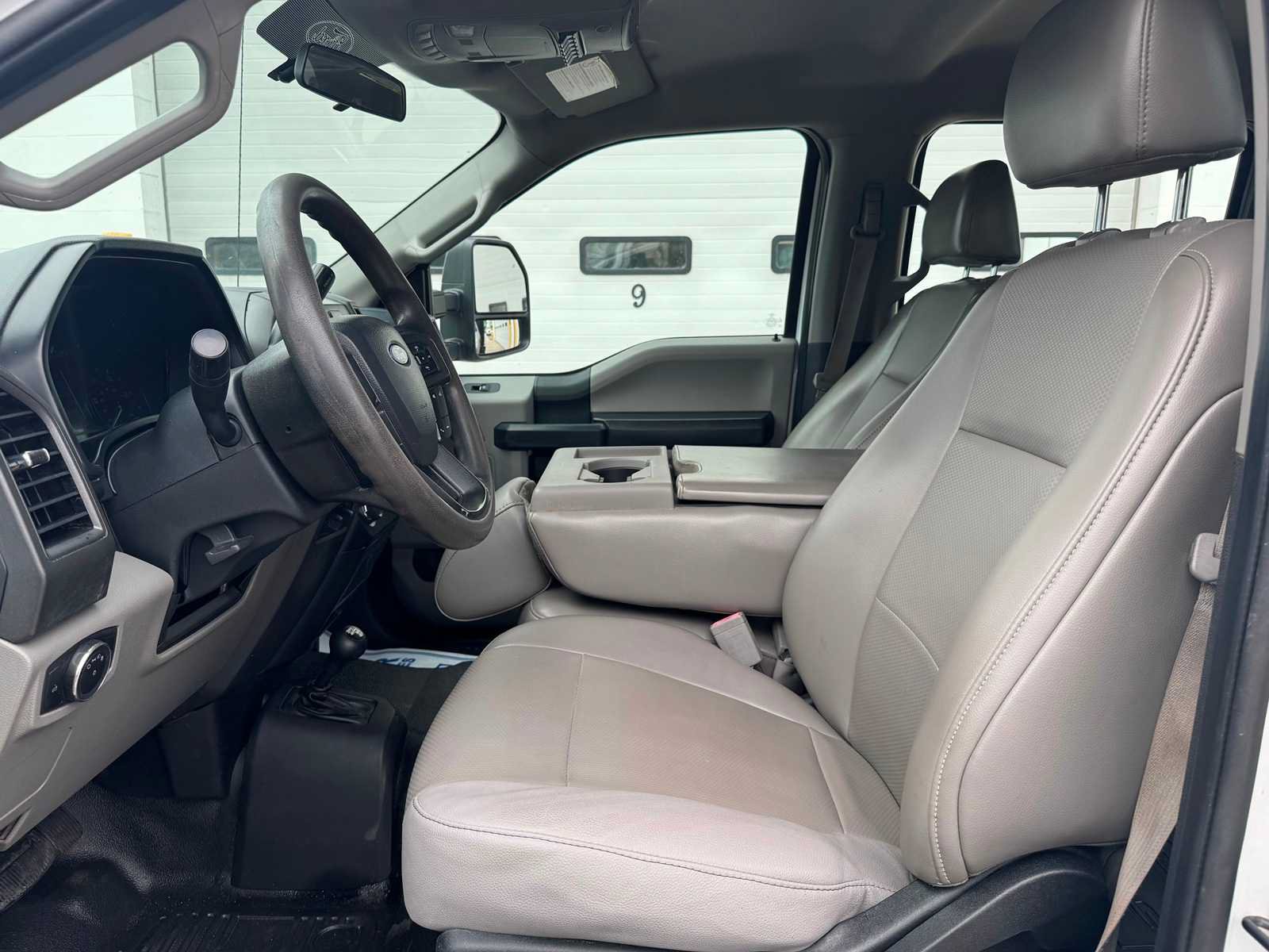Used 2019 Ford F550 4x4 Crew Cab Super Duty image 8