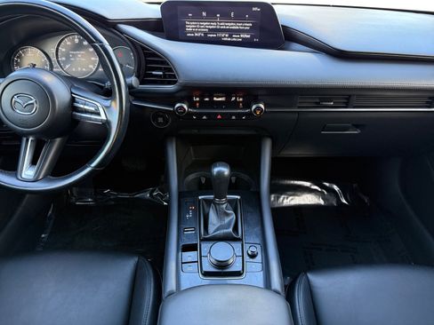 Used 2021 MAZDA MAZDA3 s image 11