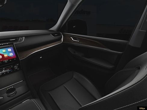 New 2025 Jeep Grand Cherokee L Limited w/ Black Appearance Package image 18