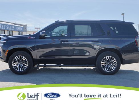 Used 2025 Chevrolet Tahoe Z71 w/ Z71 Off-Road Package image 12