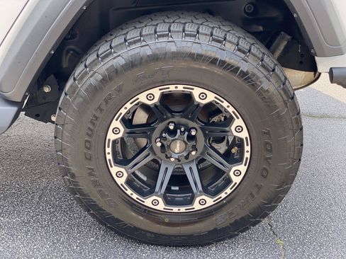Used 2018 Jeep Wrangler Unlimited Sport AWD/4WD image 14