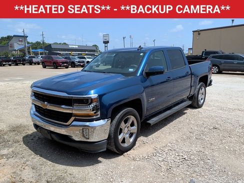 Used 2018 Chevrolet Silverado 1500 LT w/ Texas Edition RWD image 3