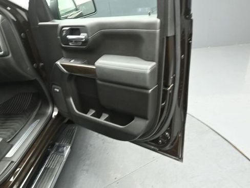Used 2019 Chevrolet Silverado 1500 RST w/ All-Star Edition AWD/4WD image 31