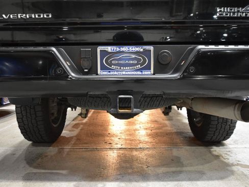 Used 2023 Chevrolet Silverado 3500 High Country w/ Z71 Off-Road Package AWD/4WD image 10