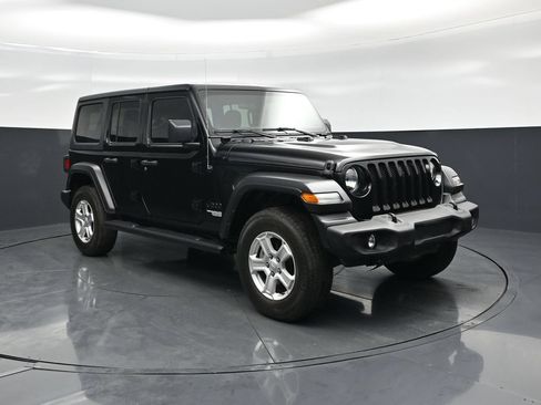 Used 2021 Jeep Wrangler Unlimited Sport AWD/4WD image 53