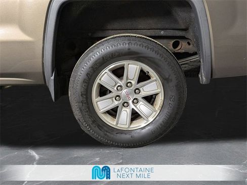 Used 2014 GMC Sierra 1500 SLE image 25