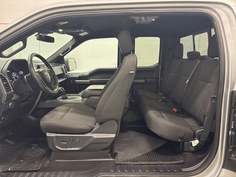 Used 2020 Ford F150 XLT w/ Equipment Group 302A Luxury image 11