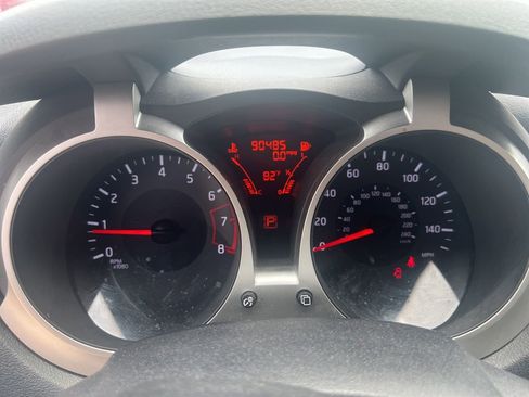 Used 2014 Nissan Juke SL FWD image 10