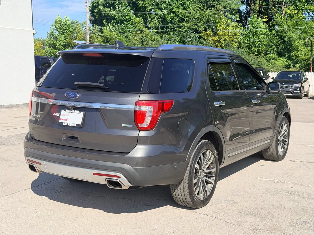 Used 2017 Ford Explorer Platinum AWD/4WD image 6