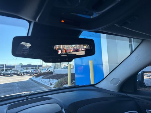 Used 2016 Chevrolet Equinox LTZ image 29