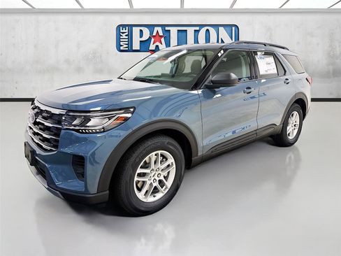 New 2026 Ford Explorer Active image 3