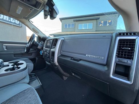 Used 2019 RAM 1500 Big Horn image 16