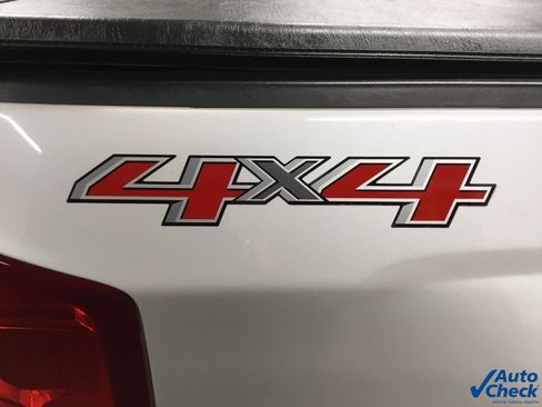 Used 2017 Chevrolet Silverado 1500 High Country image 21