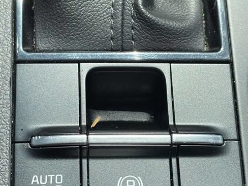 Used 2024 Kia K5 GT-Line w/ GT-Line Premium Package FWD image 30