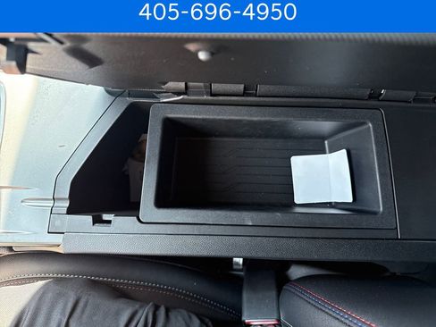 Used 2026 Chevrolet Equinox EV RS FWD image 33