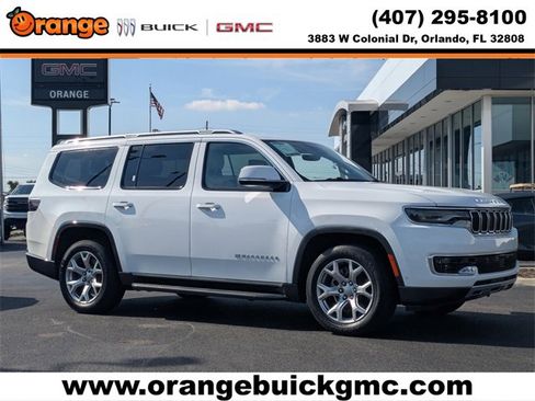 Used 2022 Jeep Wagoneer Series II image 1