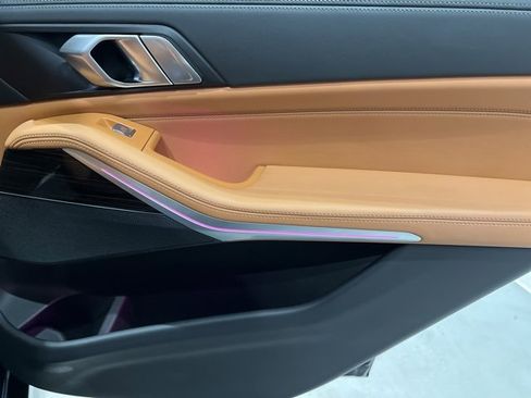 Used 2023 BMW X7 xDrive40i image 48