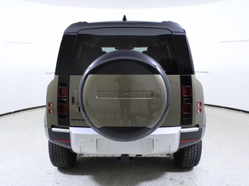 Used 2025 Land Rover Defender 110 S AWD/4WD image 6