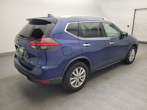 Used 2019 Nissan Rogue SV FWD image 9