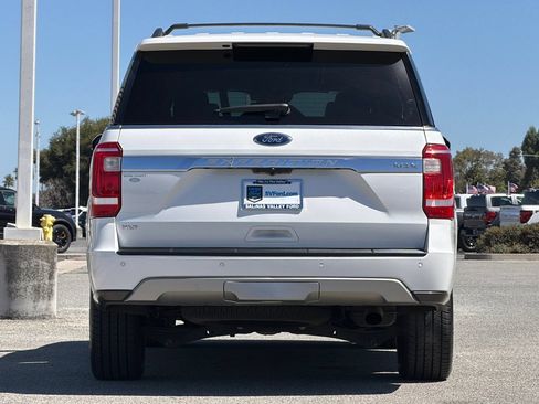 Used 2020 Ford Expedition Max XLT w/ Equipment Group 202A AWD/4WD image 5