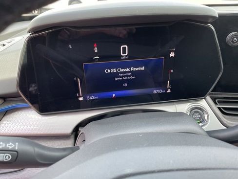 Used 2025 Chevrolet Trax LT w/ Driver Confidence Package image 15