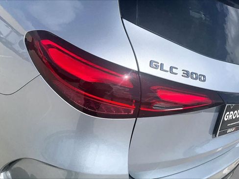 Used 2024 Mercedes-Benz GLC 300 image 26