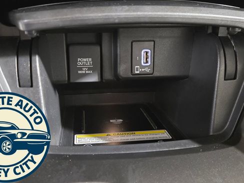 Used 2018 Honda Accord Touring image 21