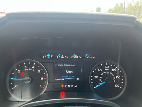 Used 2018 Ford F150 XLT w/ Equipment Group 302A Luxury image 14