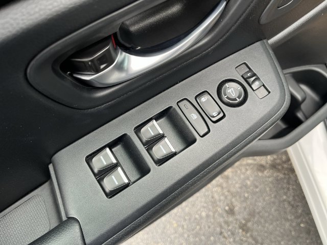 Used 2025 Honda Pilot EX-L image 18