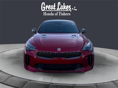 Used 2018 Kia Stinger GT2 image 8