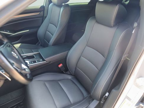 Used 2022 Honda Accord Sport image 8