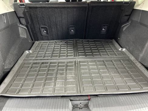 Used 2023 Nissan Rogue SV image 20