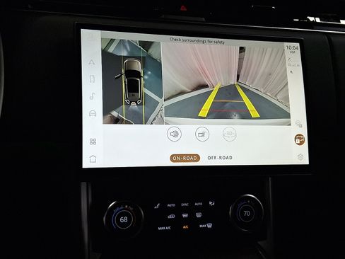 Certified 2023 Land Rover Range Rover SE image 17