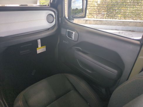 New 2026 Jeep Wrangler Sport S image 19