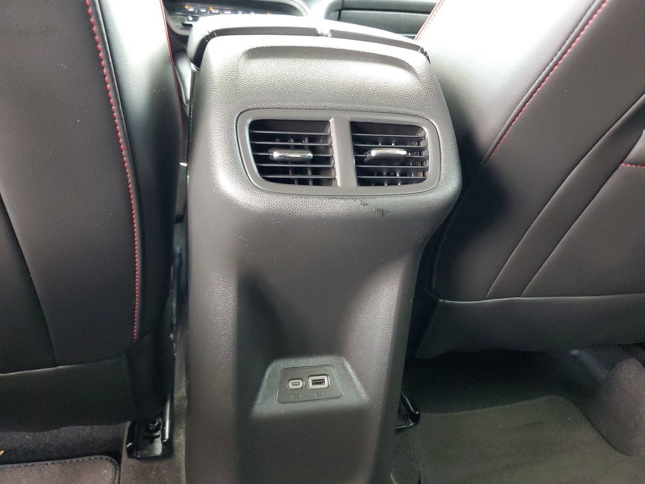 Used 2023 Buick Envision Essence w/ Sport Touring Package AWD/4WD image 15
