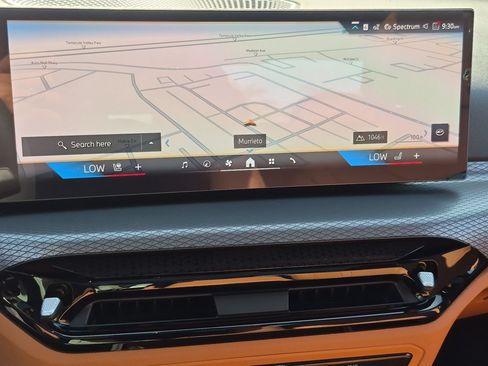 New 2026 BMW 330i Sedan w/ M Sport Package RWD image 24