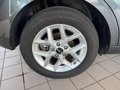 Used 2025 Kia Soul LX w/ LX Technology Package FWD image 28
