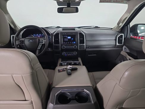 Used 2019 Ford Expedition Max XLT w/ Equipment Group 202A AWD/4WD image 41